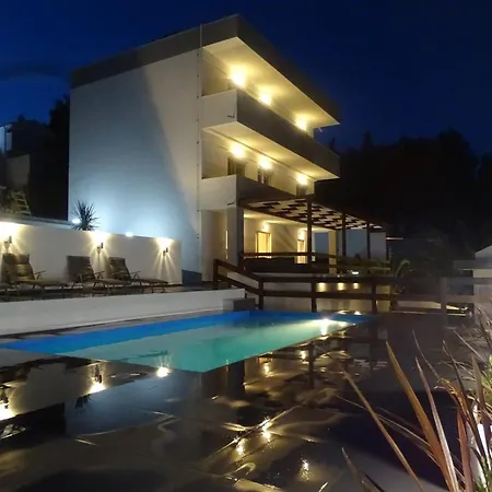 Nikola Holiday home *