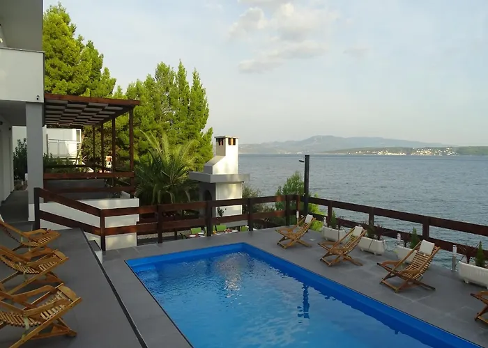 Nikola Σπίτι διακοπών *